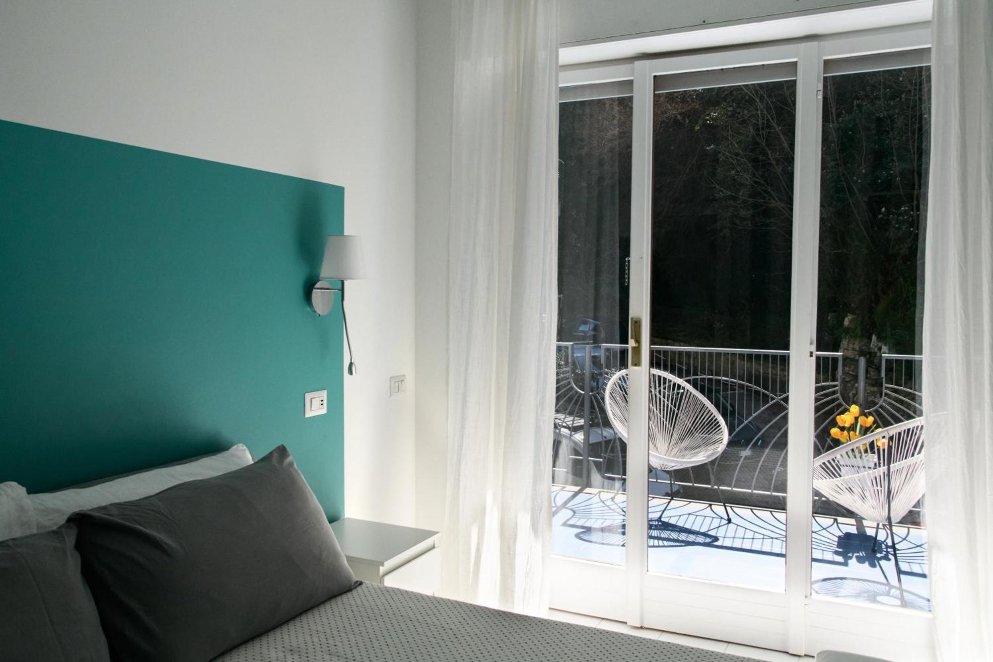 Testa'S House Сорренто Экстерьер фото